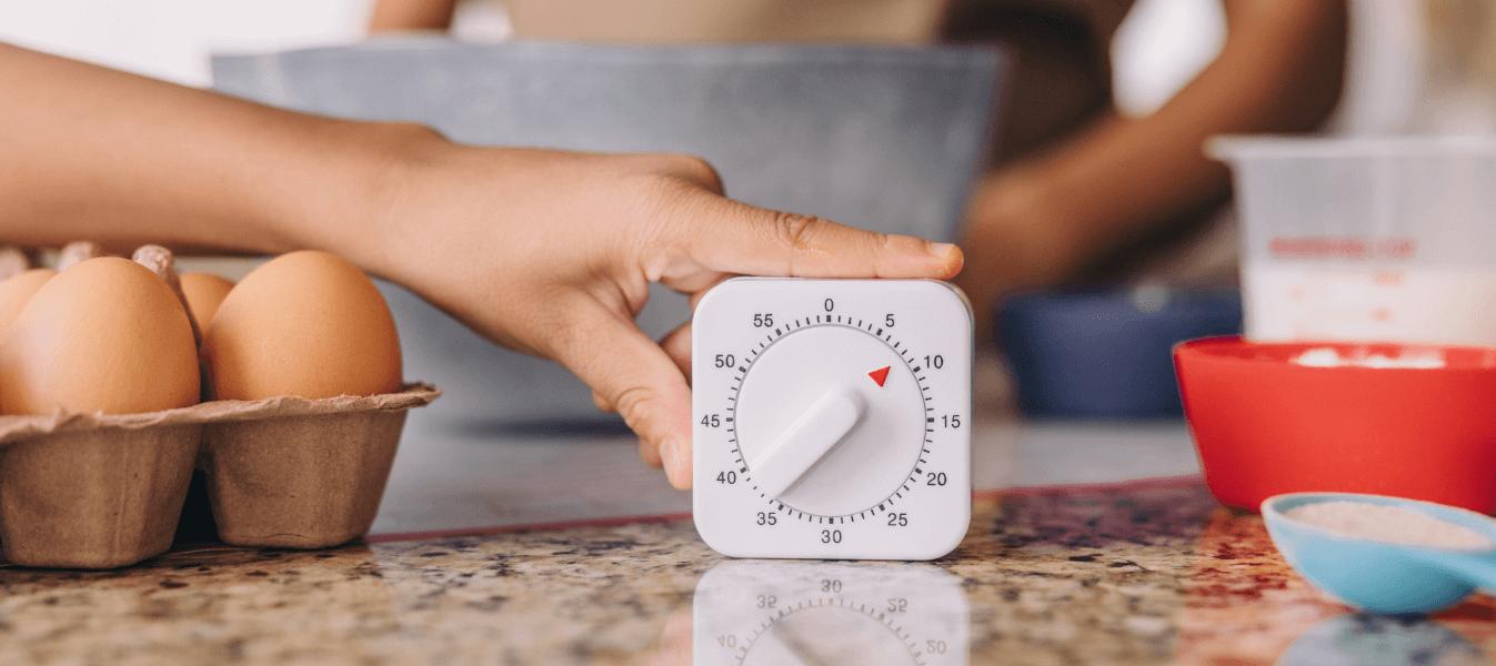 Techniques for managing time effectively during college