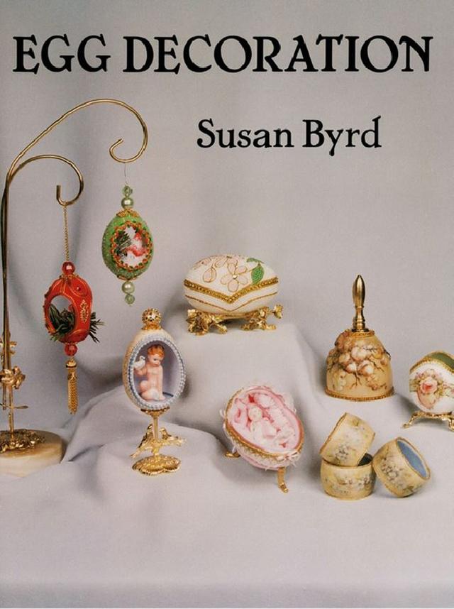 Egg Decoration by Susan Byrd
