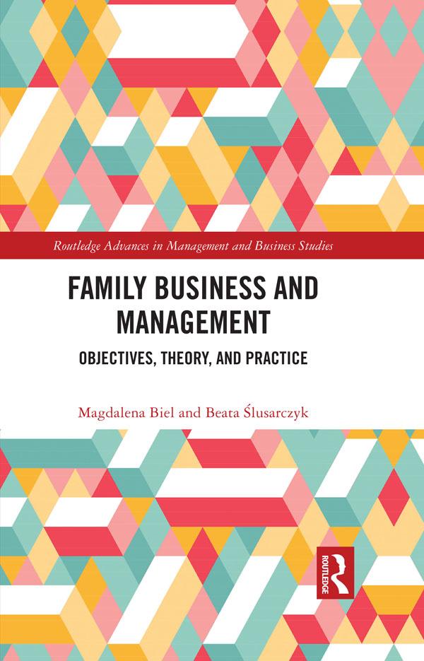 Family Business and Management by Beata Ślusarczyk, Magdalena Biel