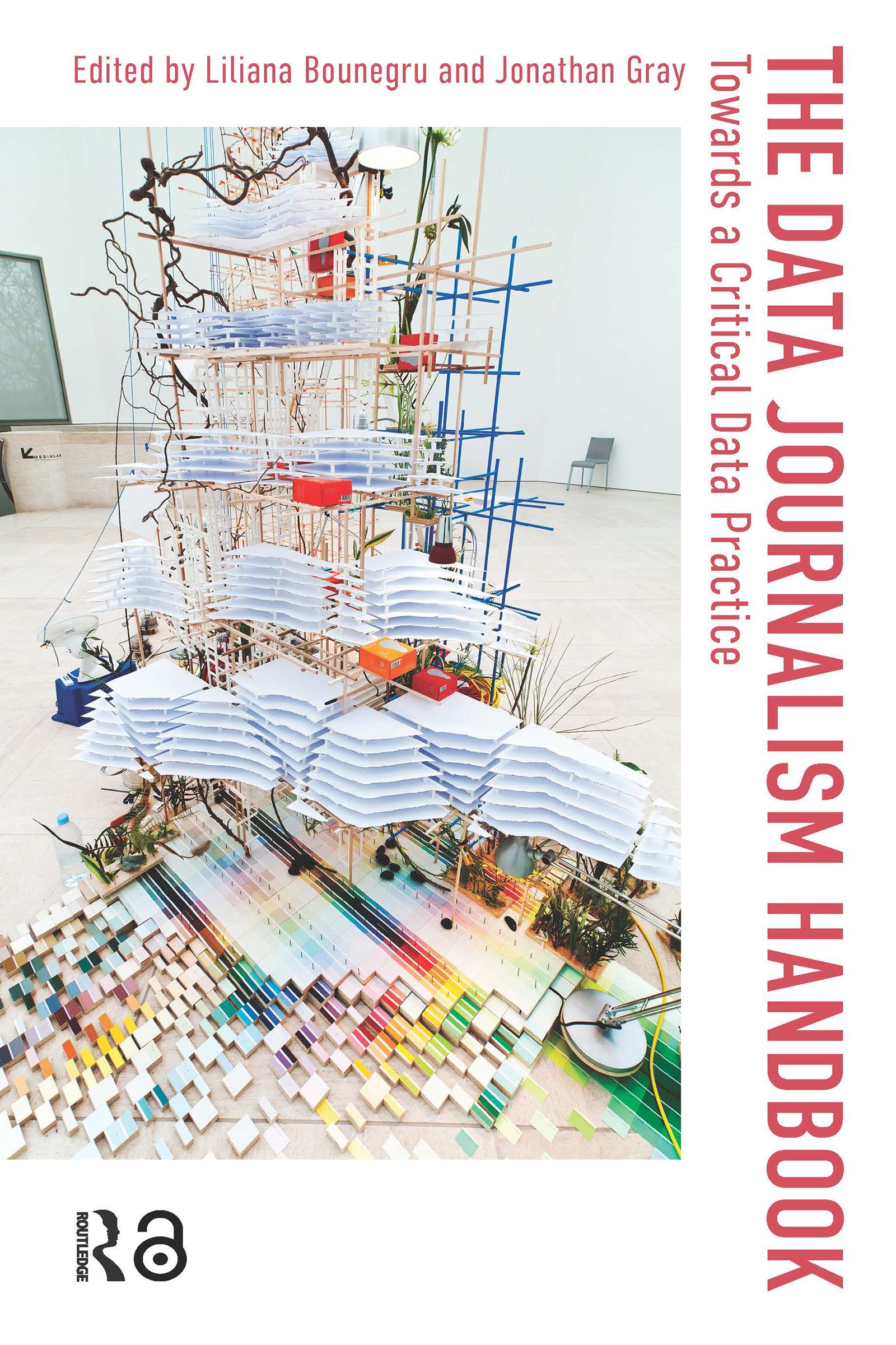 The Data Journalism Handbook