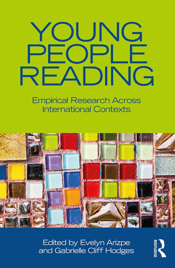 Young People Reading by Evelyn Arizpe, Gabrielle Cliff Hodges