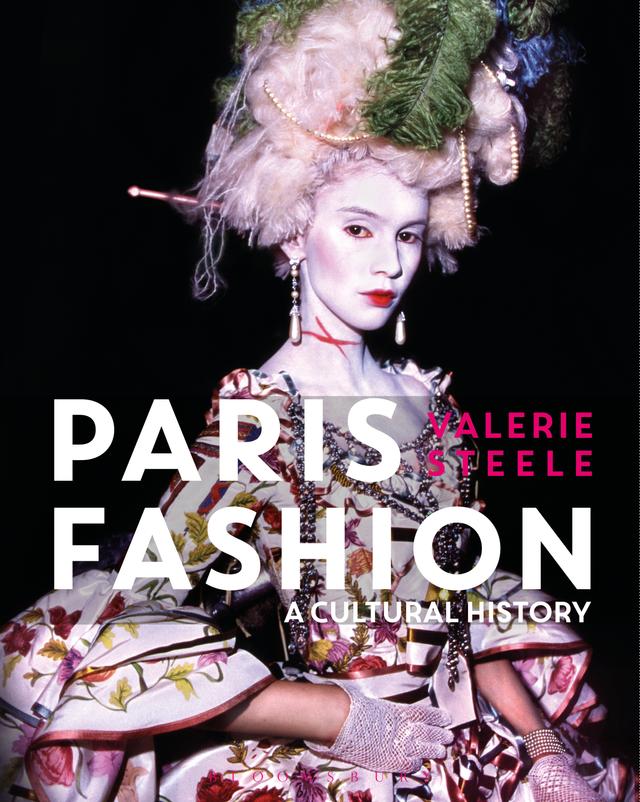 Paris Fashion by Valerie Steele