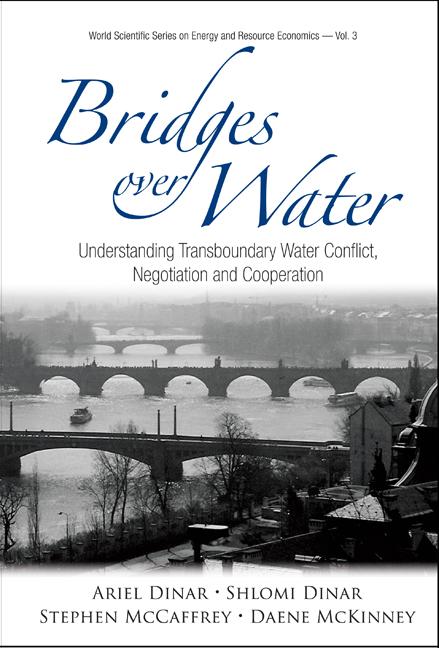 BRIDGES OVER WATER [W/ CD]